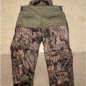 Realtree bib hunting overalls